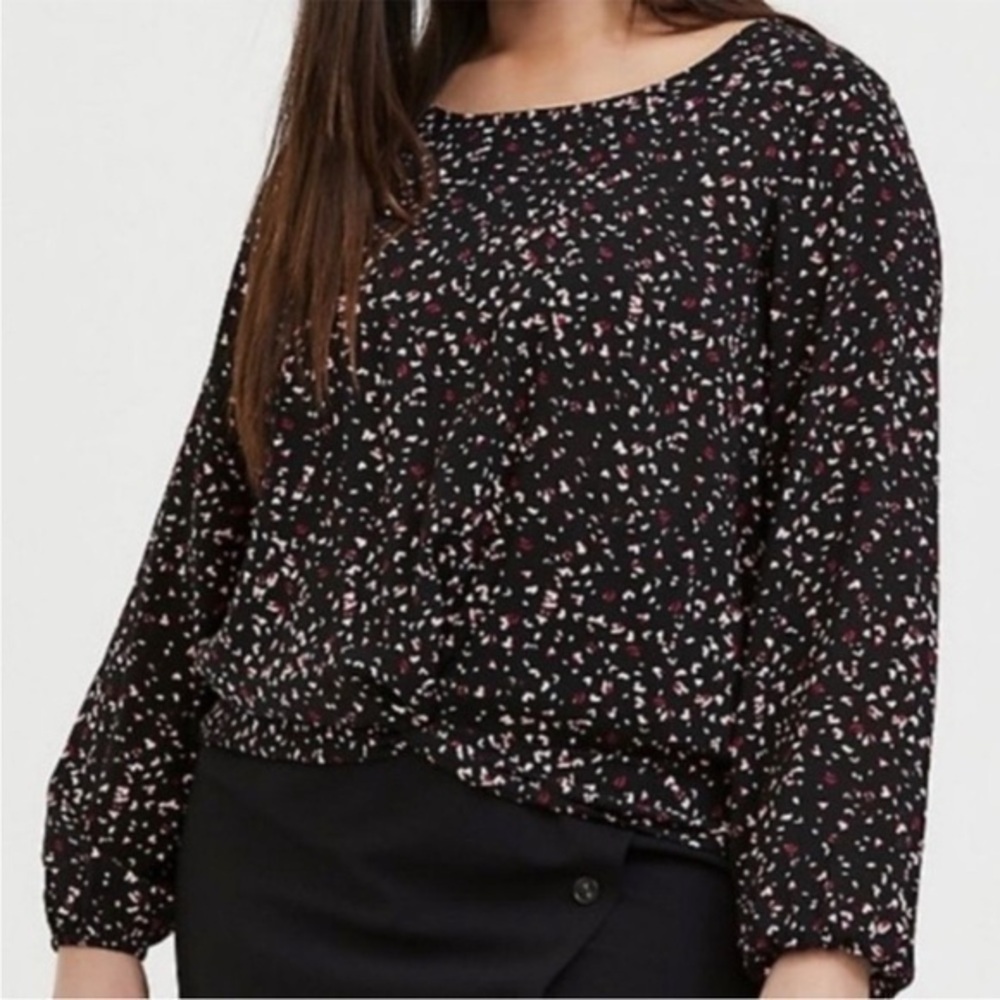 Torrid micro heart print long sleeve blouse SIZE 1x